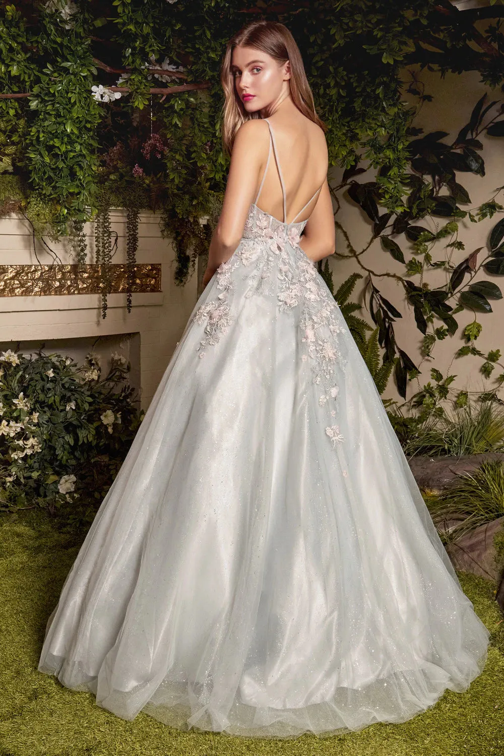 Andrea & Leo TIANA A1040 Size 4 Long Shimmer A Line Ballgown 3D Lace Formal Dress Sheer Gown