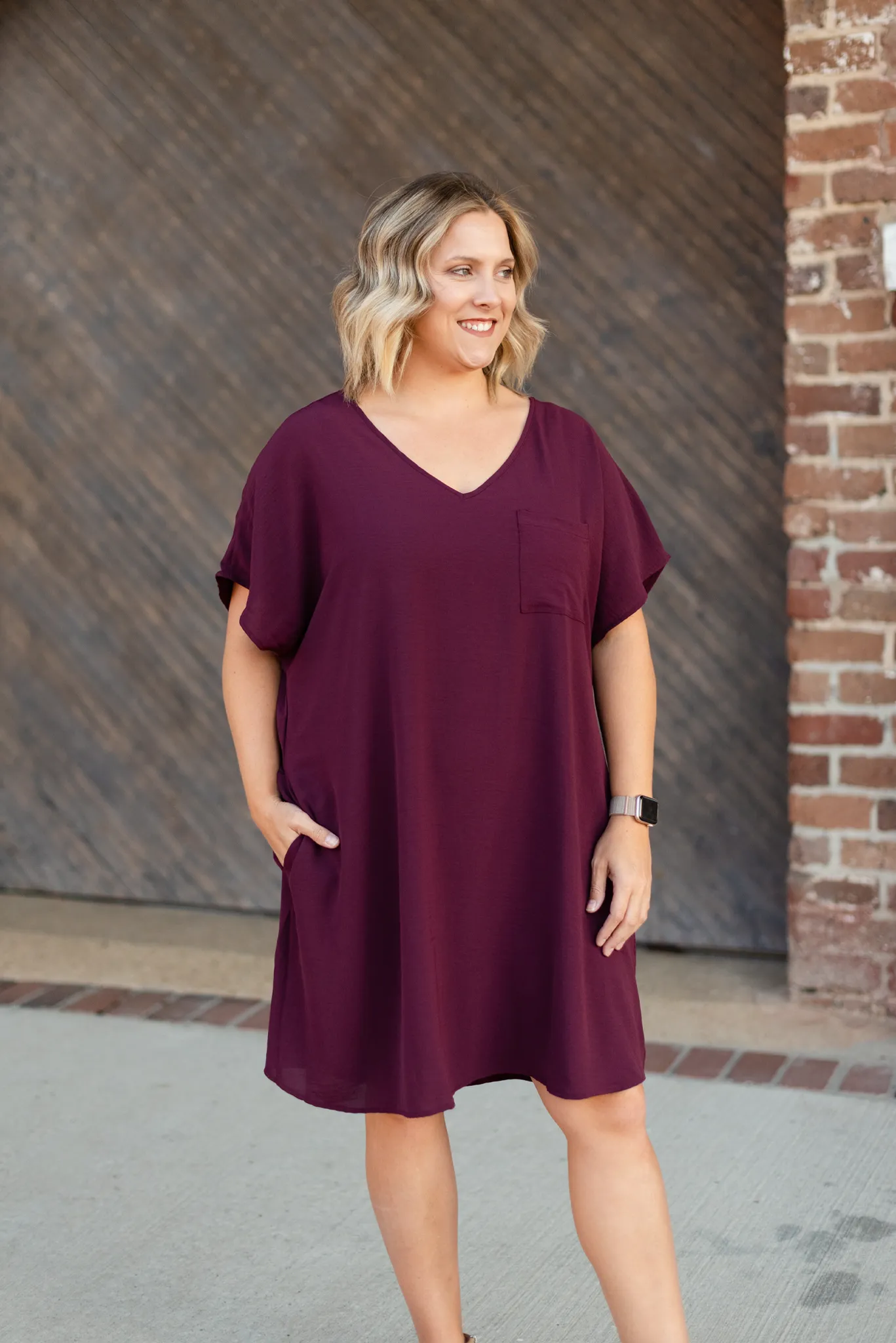 Effortlessly Beautiful Dress   Curvy | Plum