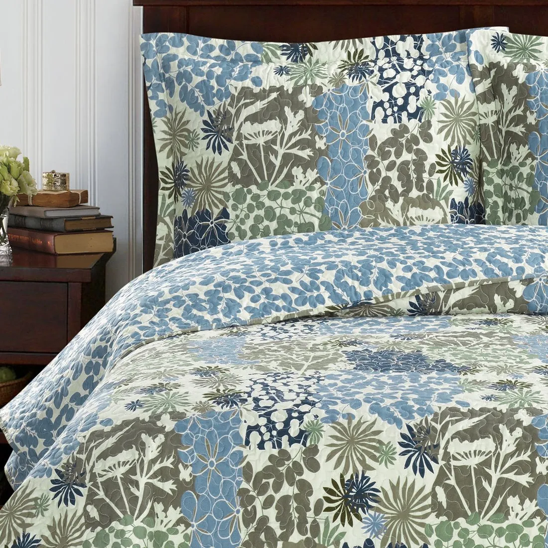 Elena Green Forest Quilt Bedding Oversized Reversible Quilt Set