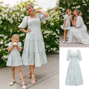 Family Matching Dress Square Neck Collar Bell Sleeve Floral Party Dress for Mother Daughter