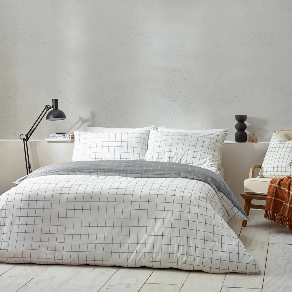 Howarth Check Duvet Cover Set White/Black