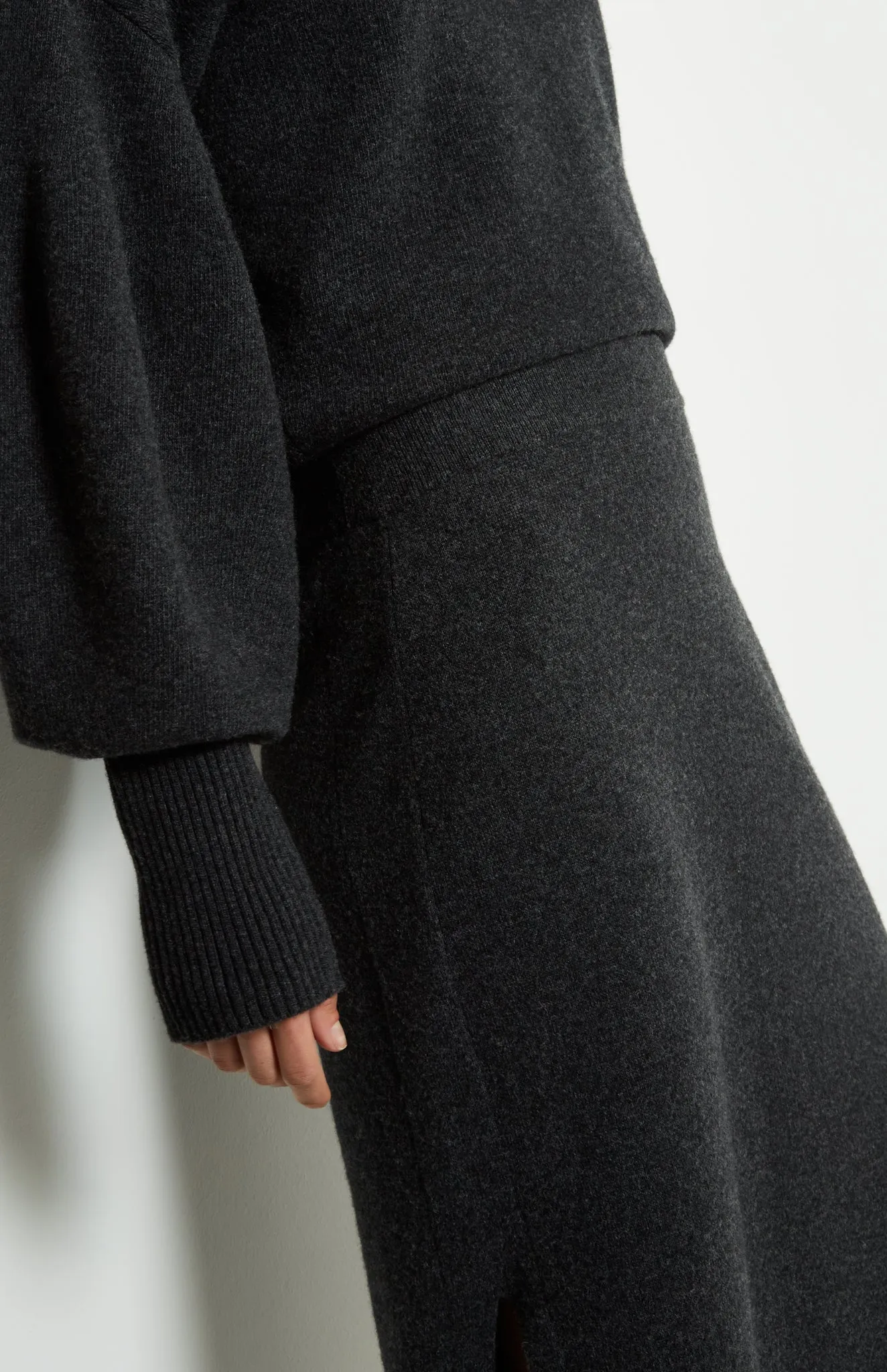 Long Relaxed Fit Skirt In Charcoal