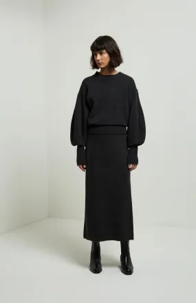 Long Relaxed Fit Skirt In Charcoal