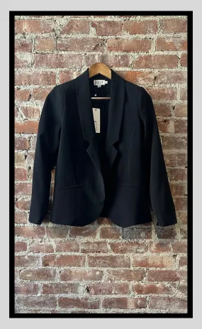Modern Sophistication: Tailored Black Blazer