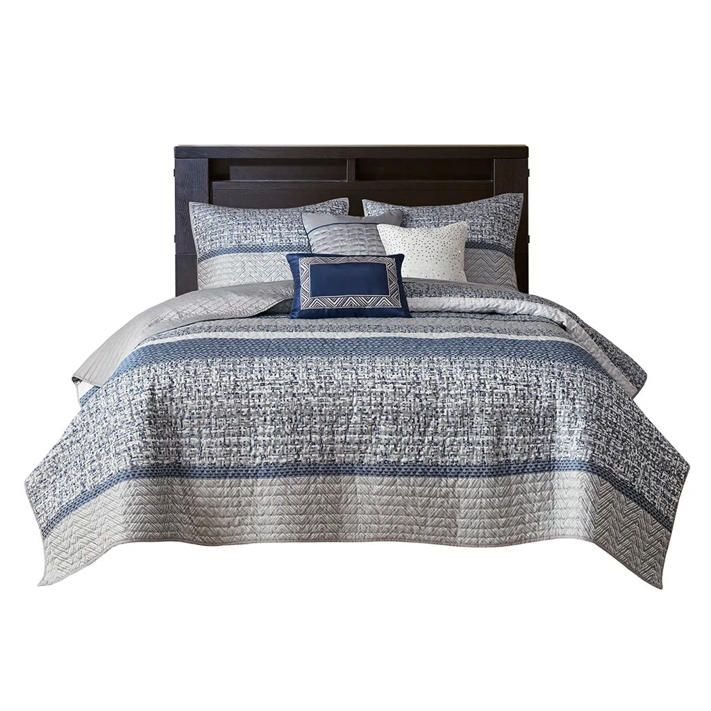 Rhapsody 6 Piece Reversible Jacquard Quilt Set with Throw Pillows
