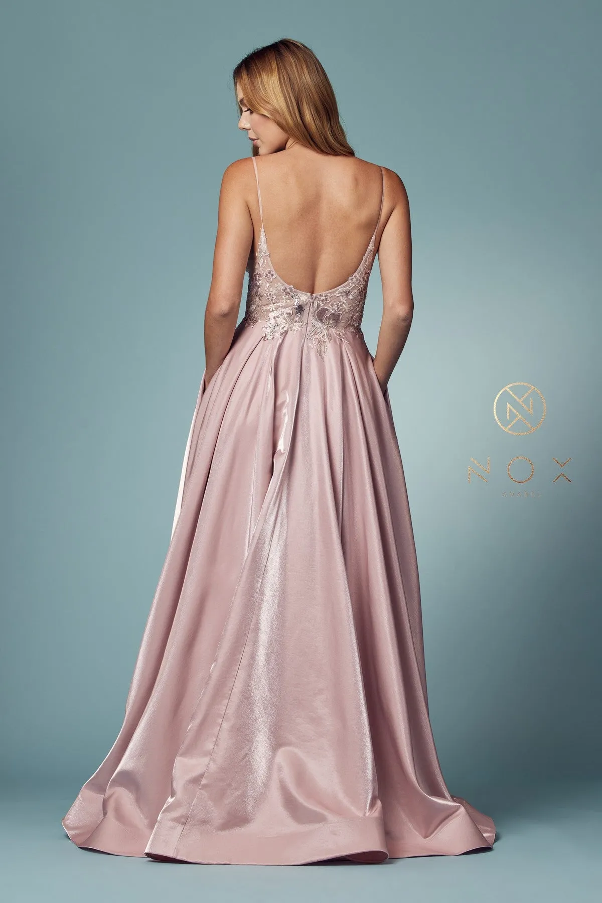 Sleeveless Iridescent A-line Gown_E1004