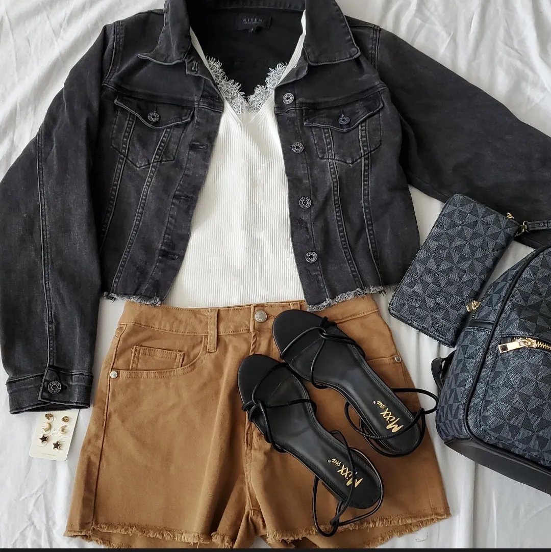 VINTAGE RAW HEM DENIM TRUCKER JACKET