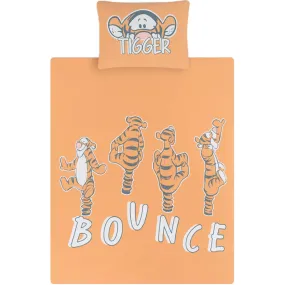 WINNIE THE POOH Toddler/Cot Bed Quilt Set - Tigger Bounce