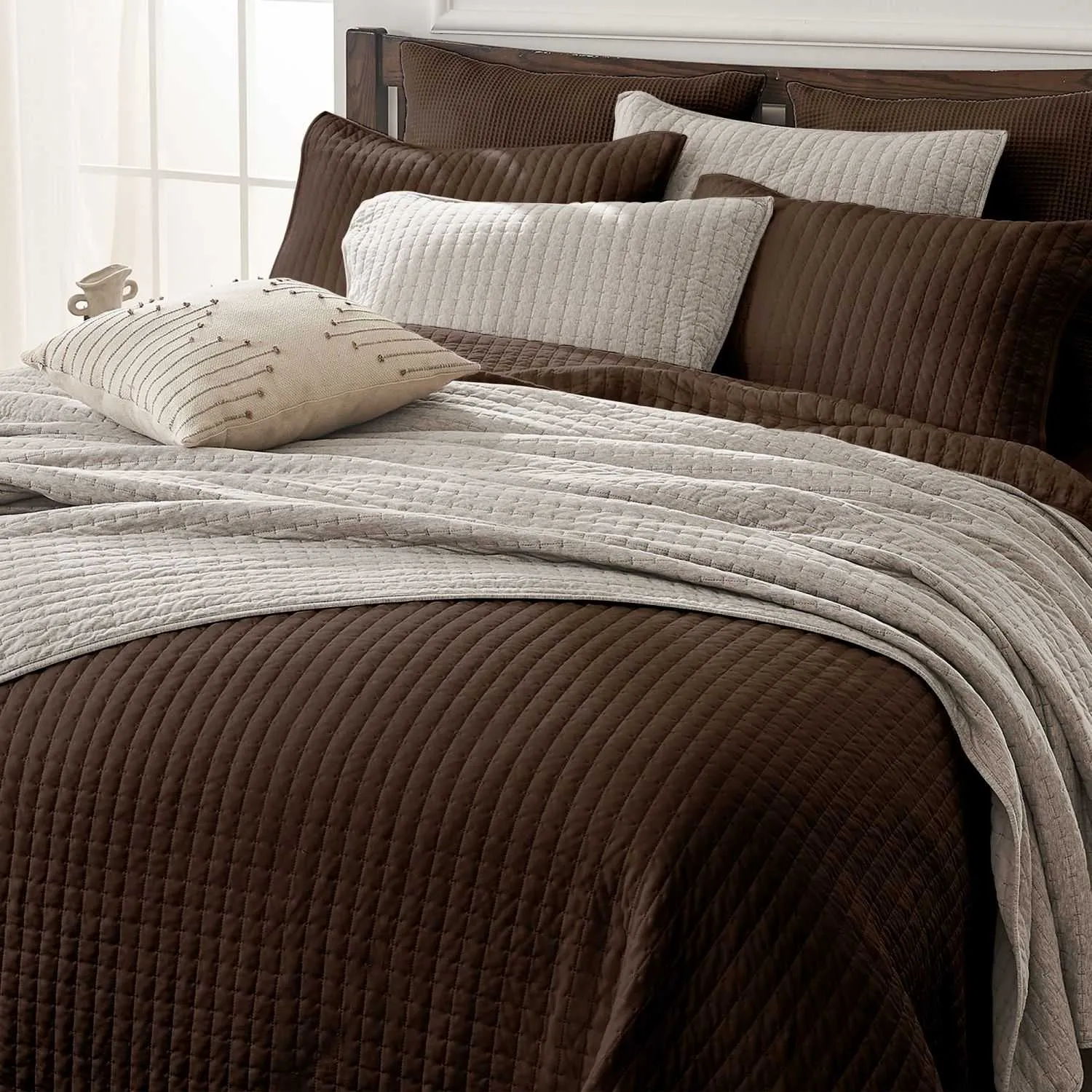 Wonderful 100% Cotton Jersey Detailed Channel Stitch All-Season 3-Piece Reversible Quilt Set