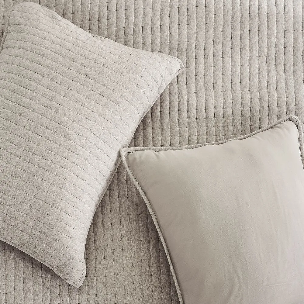 Wonderful 100% Cotton Jersey Detailed Channel Stitch All-Season 3-Piece Reversible Quilt Set